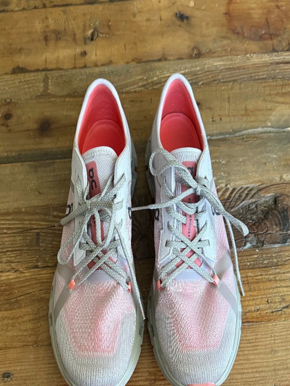 ON Cloud X 4 AD Training Shoes – Lightweight Cross Trainer – Excellent Condition
